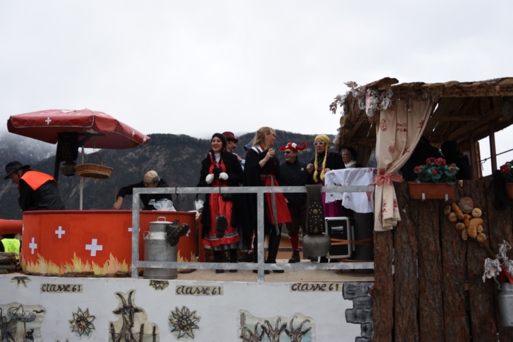carnastleo2016cortege340