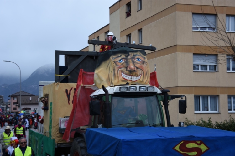 carnastleo2016cortege357