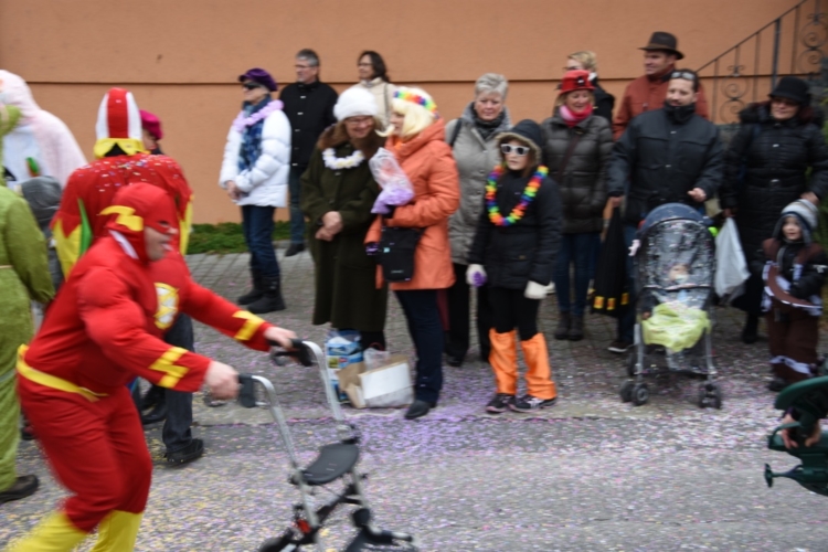 carnastleo2016cortege358