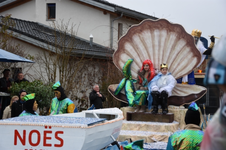 carnastleo2016cortege438
