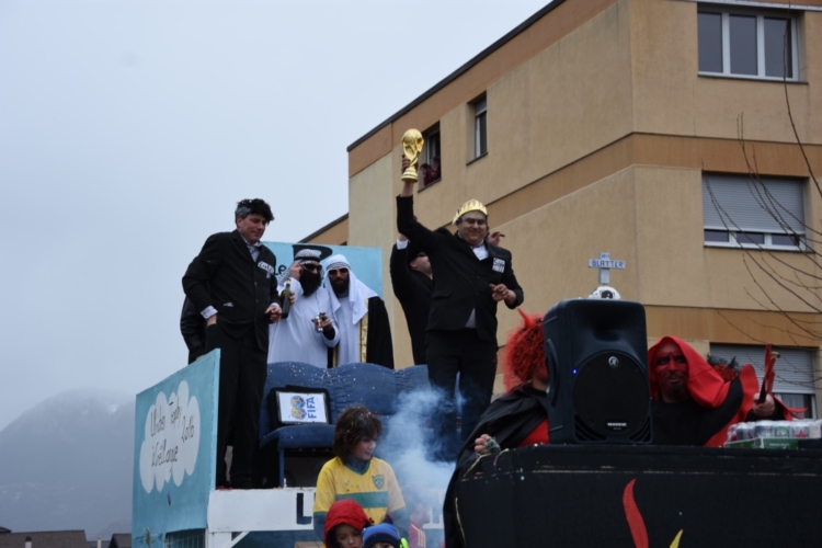 carnastleo2016cortege456