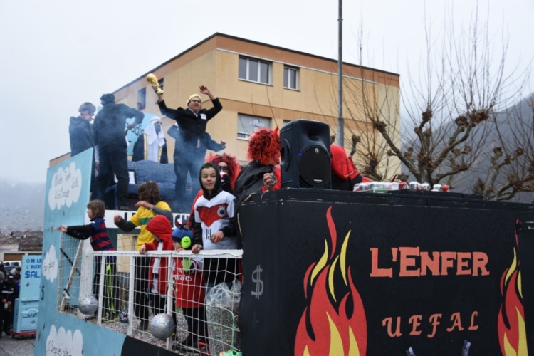 carnastleo2016cortege457